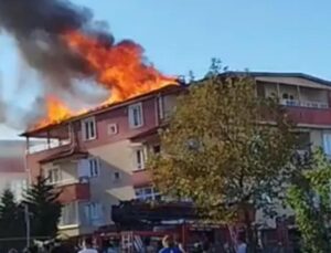 4 Katlı Binanın Çatısında Yangın Çıktı; Kontrol Altına Alındı